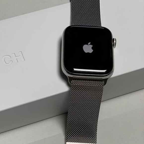 Watch ⌚ - Picture 4 of 4